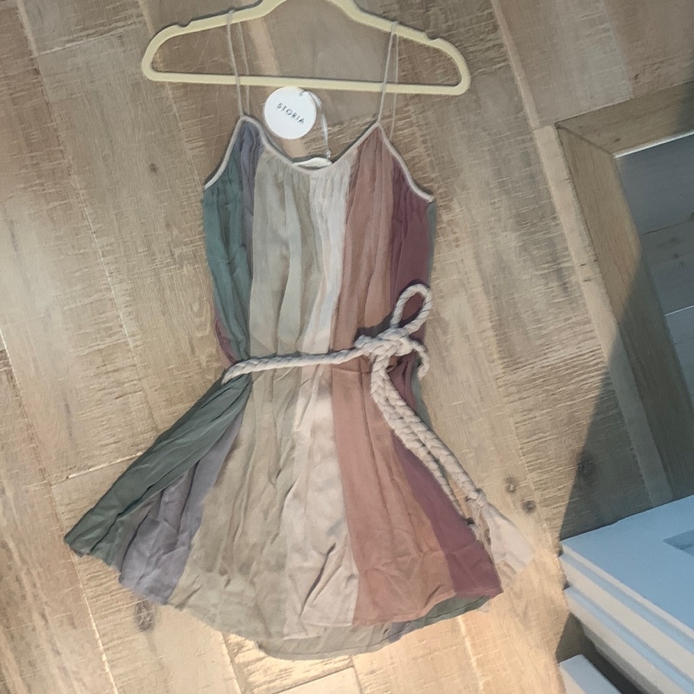 Storia dress NWT